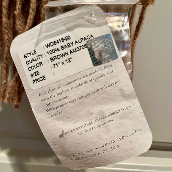 Tan Brown Baby Alpaca Fringe Scarf NWT One Size - Picture 4 of 5